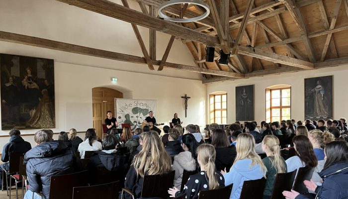 The Wilde Shamrock Touring Theatre was back in Scheyern