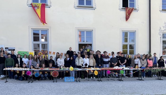 Día Español und Dies Latinus sorgen für besonderes Flair an der FOSBOS Scheyern