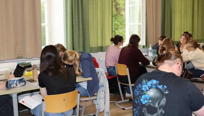 Endspurt für die 12. und 13. Klassen an der FOSBOS Scheyern